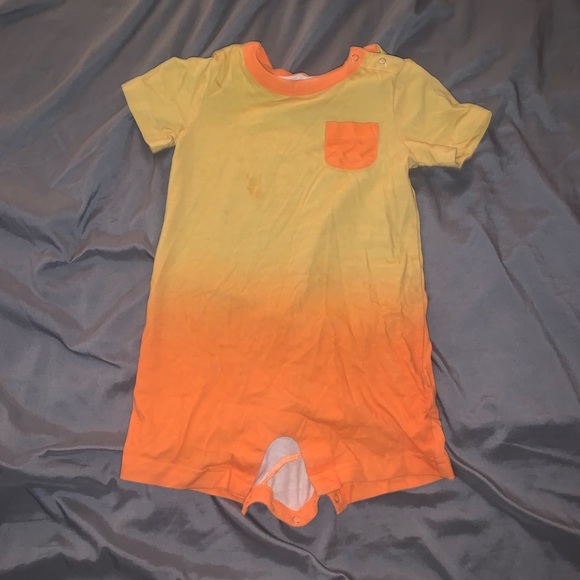 18 month onesie bundle !! - Picture 4 of 5